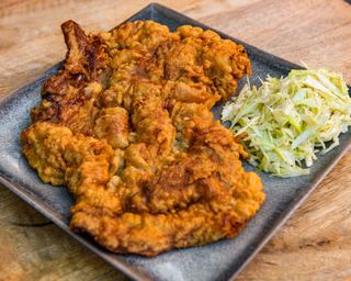 Ureche de Elefant ( Snitel din Cotlet de Porc)