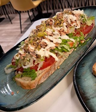 Tosta De Salmón Fresco