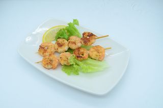 65 Spiedini di gamberoni alla piastra