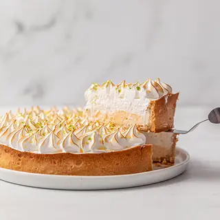 Tarta de limón y merengue (porción)