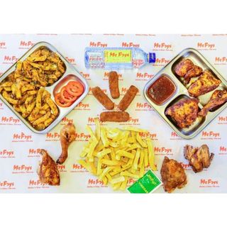 1/4 Chicken Breast + Chips +  Free 350ml PET Soda