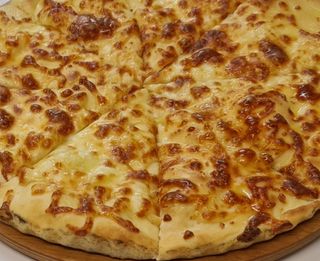 Пълнозърнеста пърленка с кашкавал (350г)