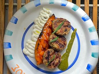 Кефтедес Курча з грецькими травами (220г)