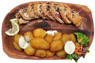 Cotlet Dulgheresc cu cartofi aurii