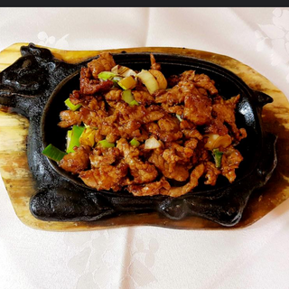 105. Ternera Sobre Bandeja Quemada