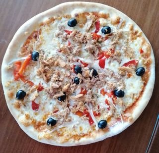 Pizza Al Tonno