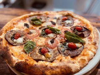 Pizza Parmizolla