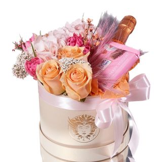 Cutie mică crem cu flori peach și roz, prosecco și ciocolata