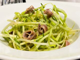 Puntarelle con alici