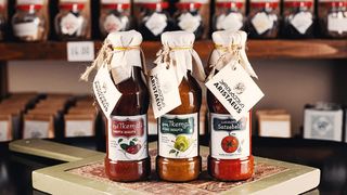 ტყემალი მწვანე 330 გრ