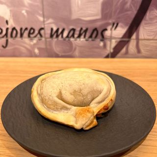 Empanadilla  4 quesos.