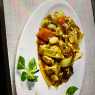 815 Pollo in salsa curry