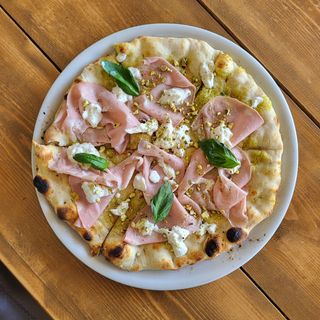 Focaccia Mortazza