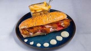 Hrskavi sendvič sa piletinom