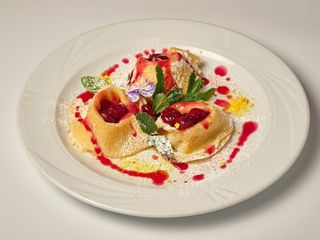 Млинці шеррі бренді з вишнею та лікером (300г)