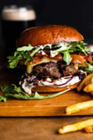 Burger M Steak