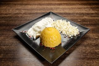 Mamaliga cu branza si smantana