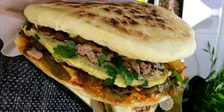 Chapati Thon Salami traditionelle