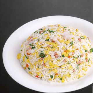 扬州炒饭 Arroz frito estilo Yangzhou