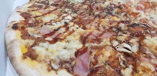 Pizza Barbacoa (Mediana)