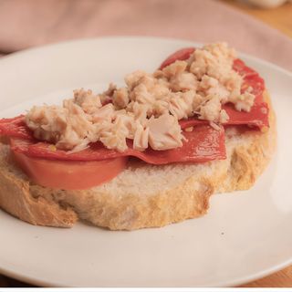 Tosta Atún