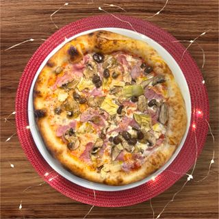 Пица Капричоза (550г)