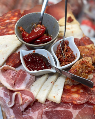 Tagliere piccante piccolo