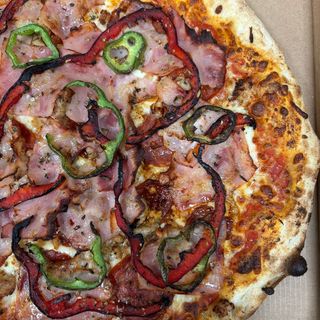 Pizza De La Casa Pequeña