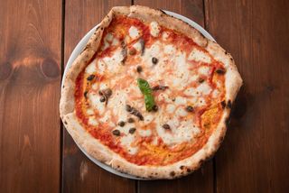 Pizza napoletana L