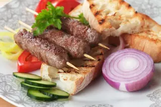 Kombinacija ćevap šiš