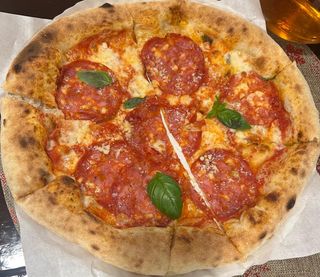 Pizza Ventricina picante e Alice Ø32cm