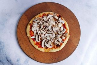 Fungi pizza 24 cm