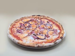 Pizza salsiccia e cipolla