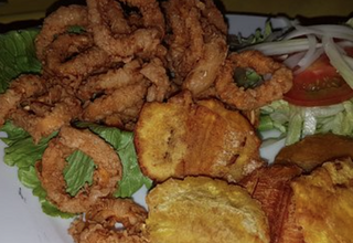 Patacón de calamares