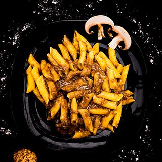 PENNE CON SALSA DE SETAS TRUFA