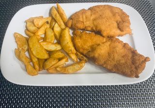 Escalope de pollo con patatas