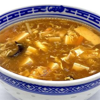  33 Zuppa agropiccante 酸辣汤