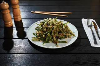  Fasole verde cu usturoi
