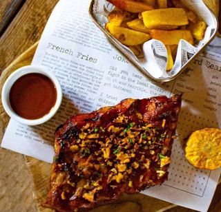 1/2 Costillar de Cerdo BBQ 