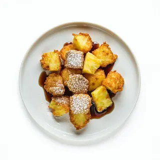 Ananas w cieście kokosowym