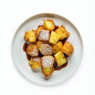 Ananas w cieście kokosowym