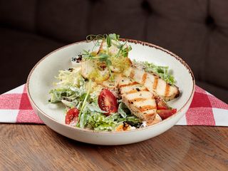 Цезаріні з куркою (200г)