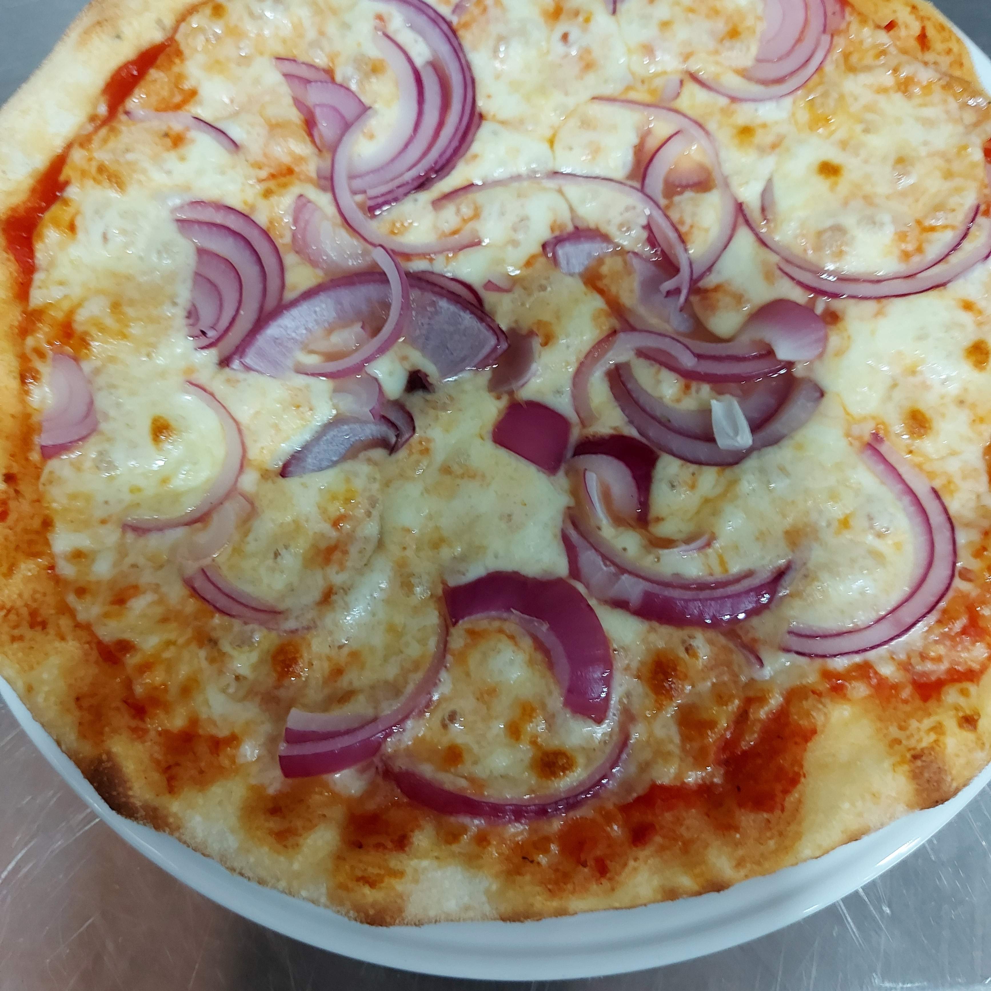 4 Pizza De Cebolla (26 Cm.)