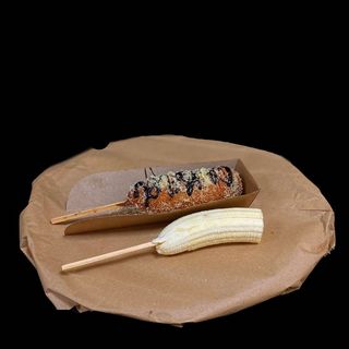 Корндог солодкий з бананом