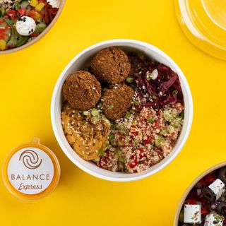 ფალაფელის სამარხვო სალათი