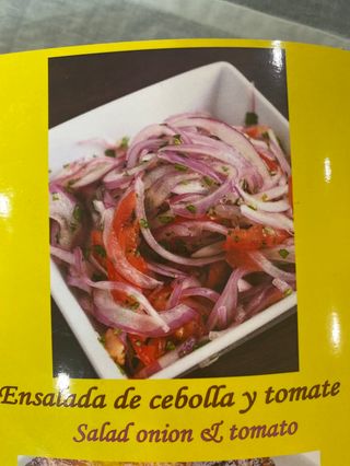 Ensalada De Cebolla Y Tomate