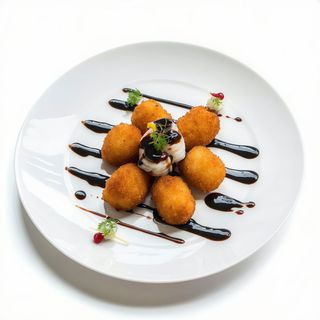 Croquetas De Luras En Tinta