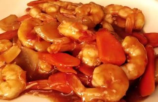 64.Gambas Con Salsa Picante