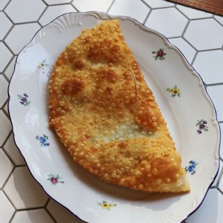 Чебурек с курицей (160гр)