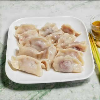 Pierogi z truskawką 12szt.